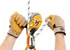 Карабін Petzl Freino Z Triact lock